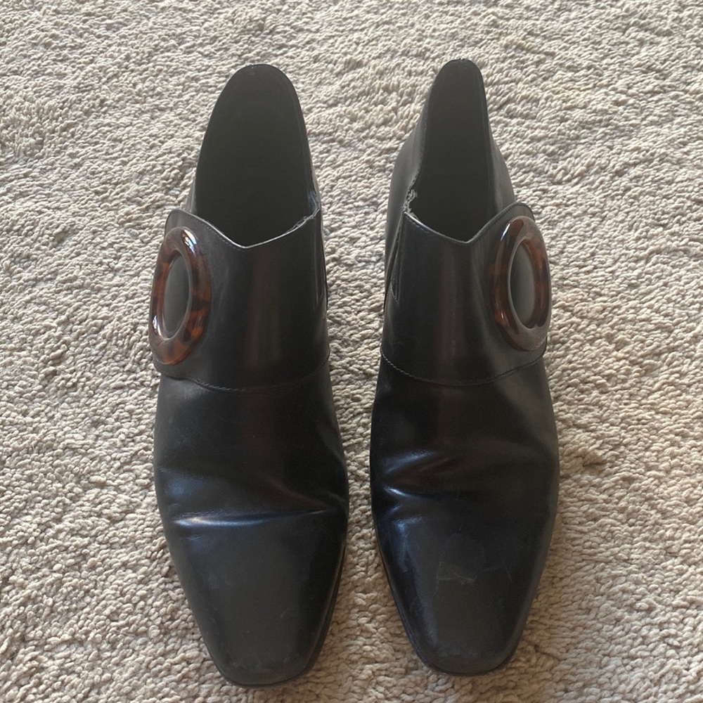 Boyy booties in size 35